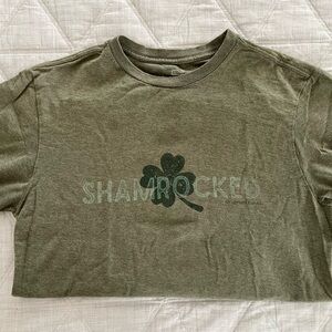 Vineyard Vines Tee ☘️